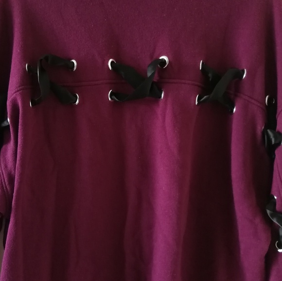 "not average" purple sweatshirt - Picture 4 of 4